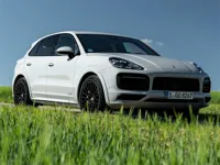 https://arcade-games.site/game/porsche-cayenne-gts-slide